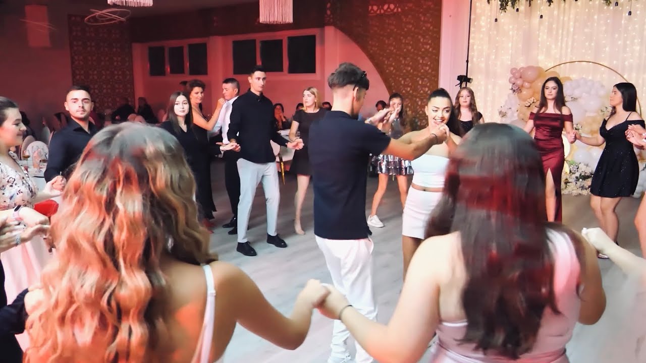 Alexandra Cotrus și formația Ardelene LIVE | Majorat Andra