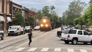 Cars & Trucks In Way As Street Running Trains Run Down Main Street! People Scamper For 3 CSX Trains