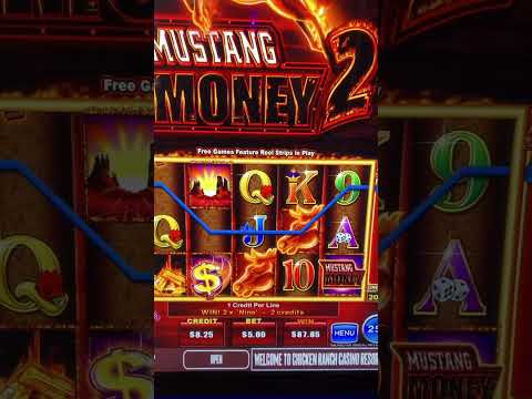 LANCELOT™ online slot game only at Jackpot Party casino