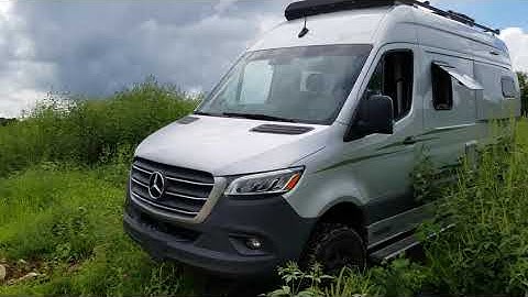 2020 Winnebago Revel 4x4 off road