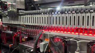 8-cavity 16000BPH YW-LV8-76 Linear Variable PET Blow Moulding Machine with Continuous Heating