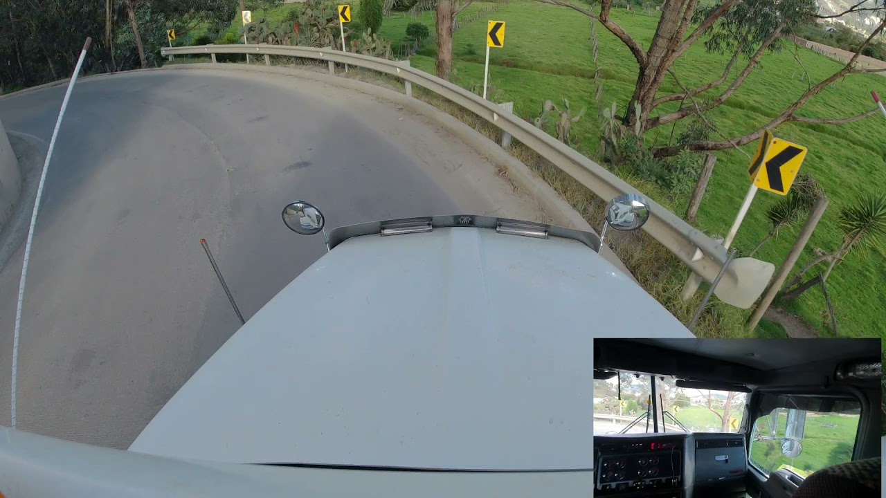 Cargando un viaje de triturado, parte 1 😁 (Kenworth).