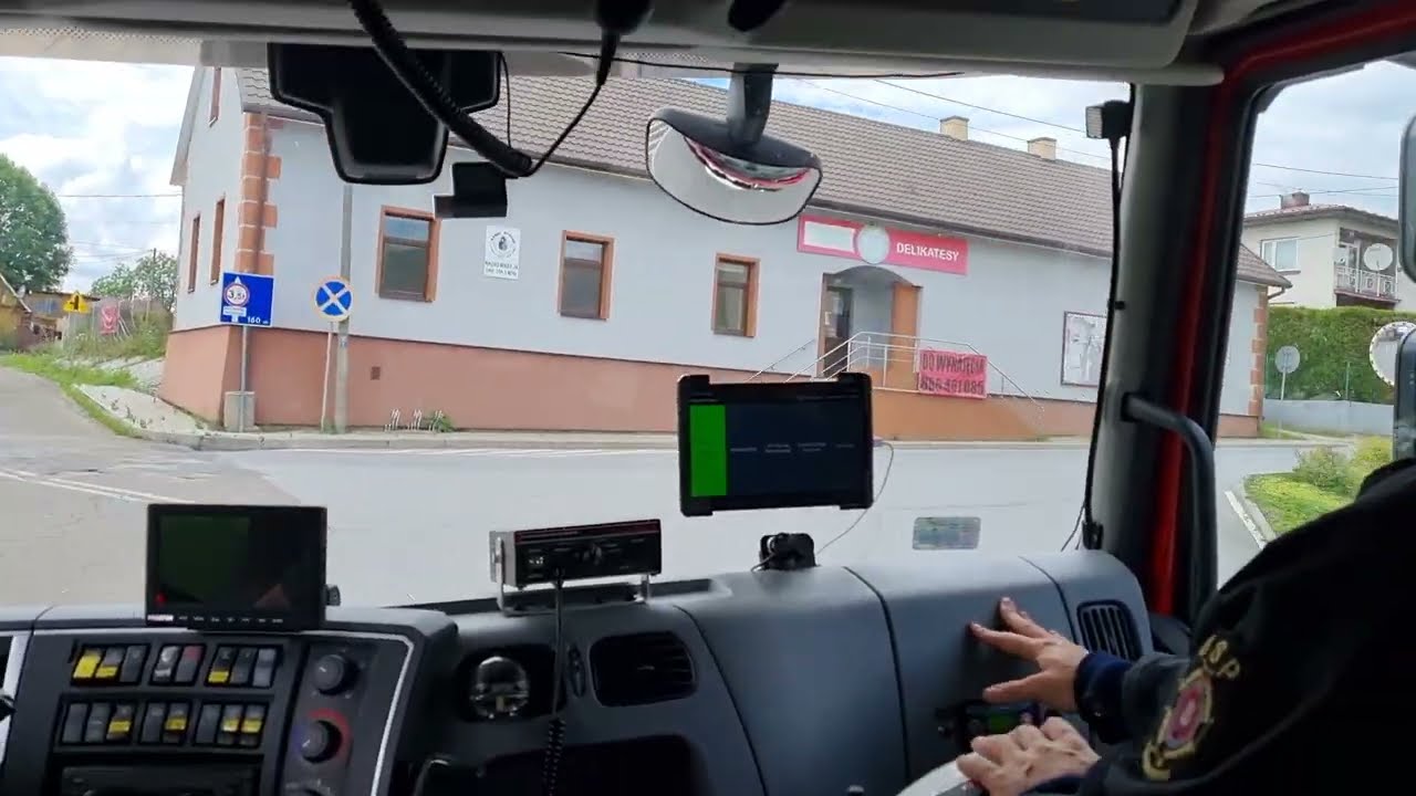 449[R]35 - GBARt 3,5/28 Renault Range D16/PS Szczęśniak - OSP KSRG Tarnowiec - Alarmowo