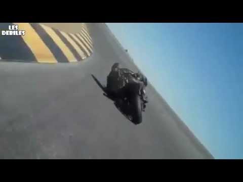 failure meaning in bengali CRASH BIKE frotte son casque par terre FAIL