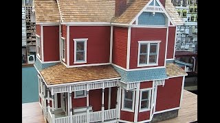 Celebrity dollhouse designer+maker Margie DeKoster is continuing a family tradition building elaborate dollhouses for #celebrity A-