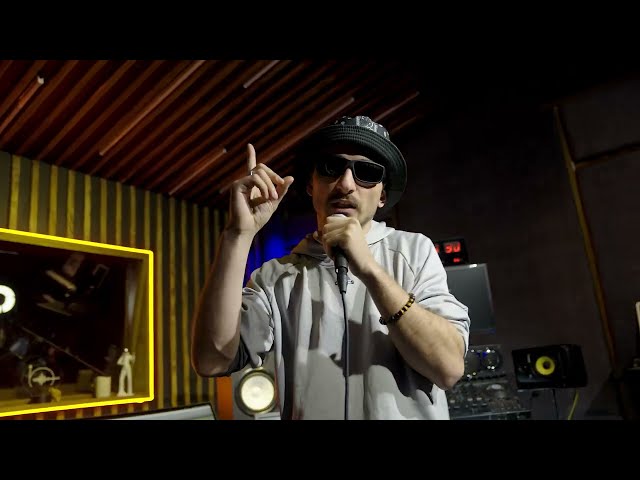 Ata Babadan - Ragga Makah Man - Studio Performance in Insound Studio class=