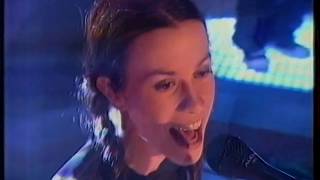 Alanis Morissette -  Thank U (live) - TFI Friday - 06/11/1998 chords