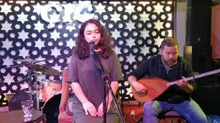 Serenay Yıldızer - Sen Bir Aysın