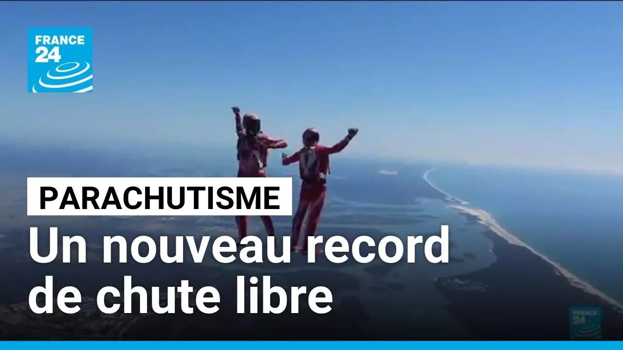 Parachutisme : un nouveau record de chute libre • FRANCE 24