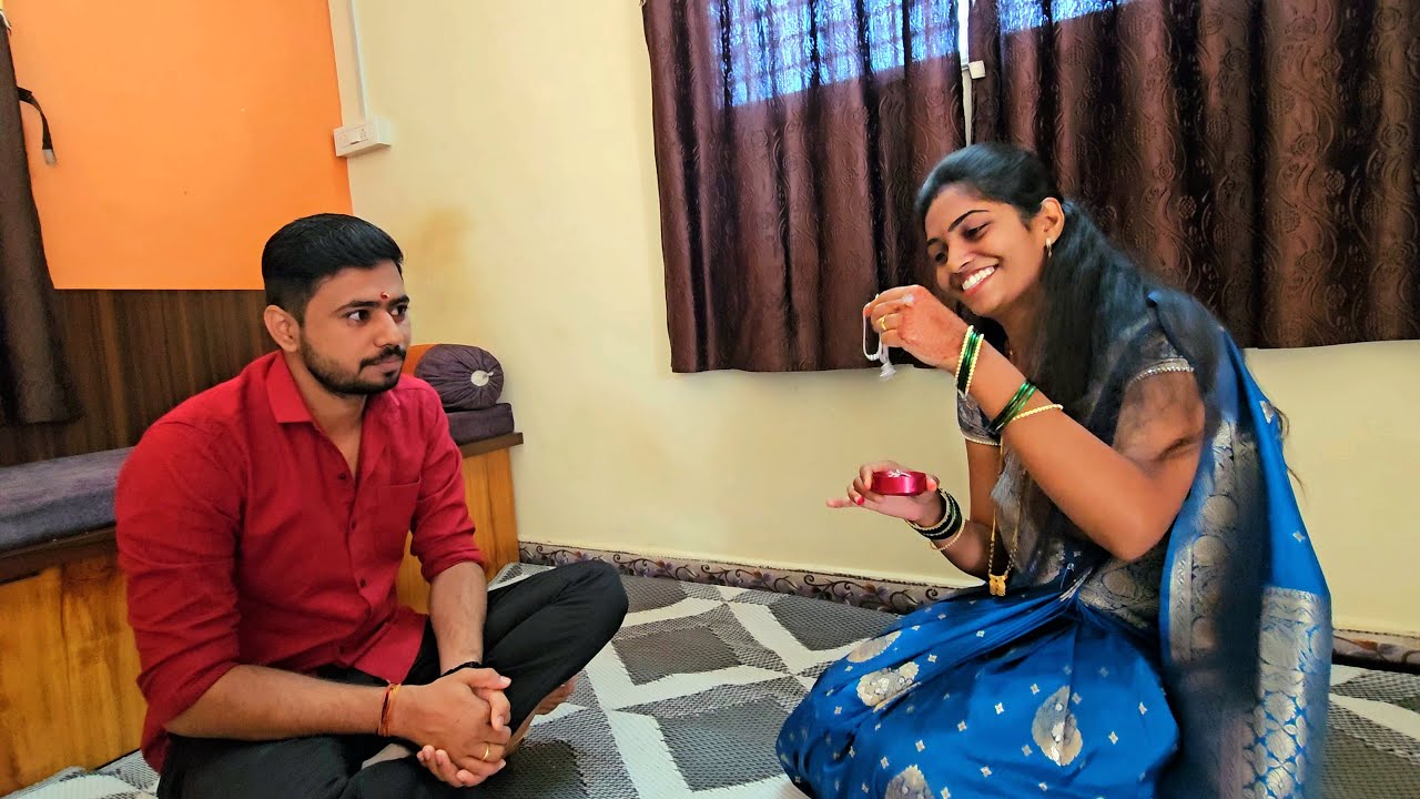 Sunil Ne Kya Gift Diya Shruthi Ko🤔 Sunil  & Shruti Ka First Diwali Padawa♥️