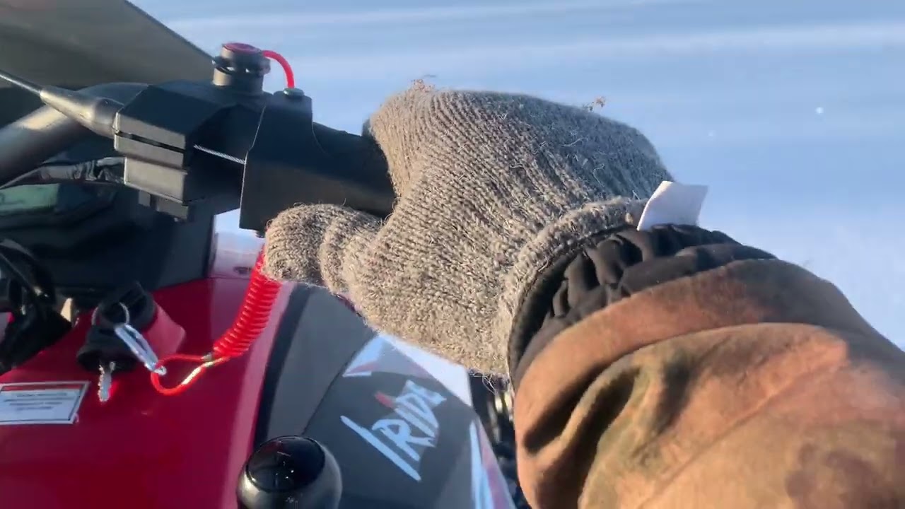 Снегоход IRIDE SNOW WOLF 200 Прохват по полю