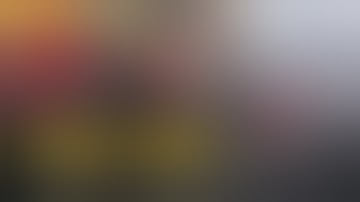 Khoảnh khắc cứu cô gái ngồi vắt vẻo trên tòa tháp 27 tầng ở Nghệ An