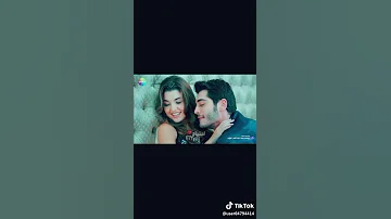 وعلي عين قمر الهوا يانور عنيه 