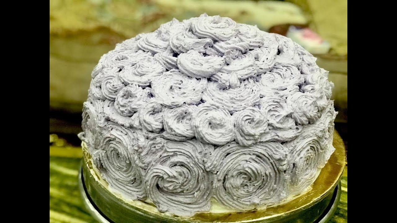 تزيين الكيك الاسفنجى بكريم شانتية فقط 🖤 YouTube