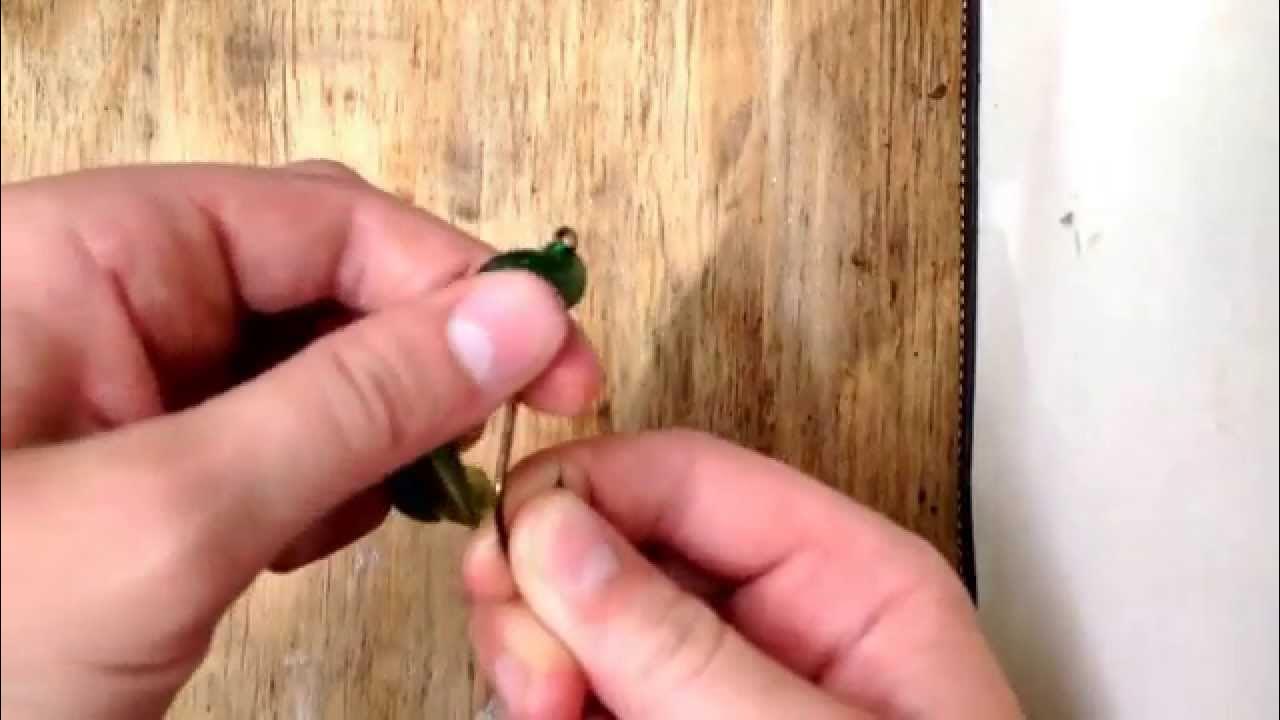 How to rig a soft plastic lizard YouTube