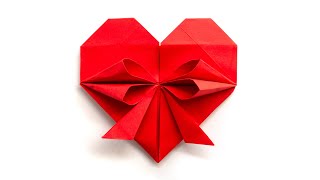 Corazón de papel de origami con lazo - Corazón de San Valentín