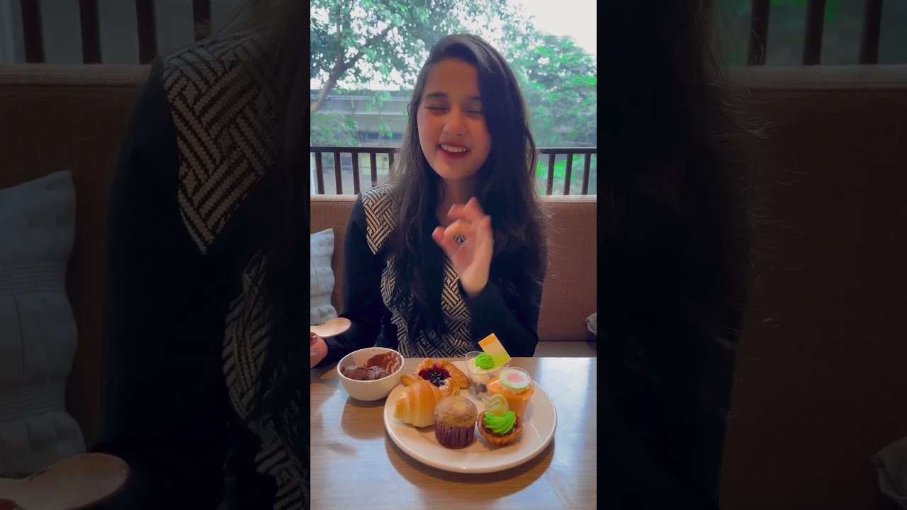 Aurra Bhatnagar Badoni s New Dance Reels . Aurra Bhatnagar Badoni s New Trending Reels . Aurra .