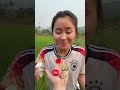 Thử thách ăn chanh chua 🍋và uống nước ngọt siêu ngon của ba chị em😂 #shorts