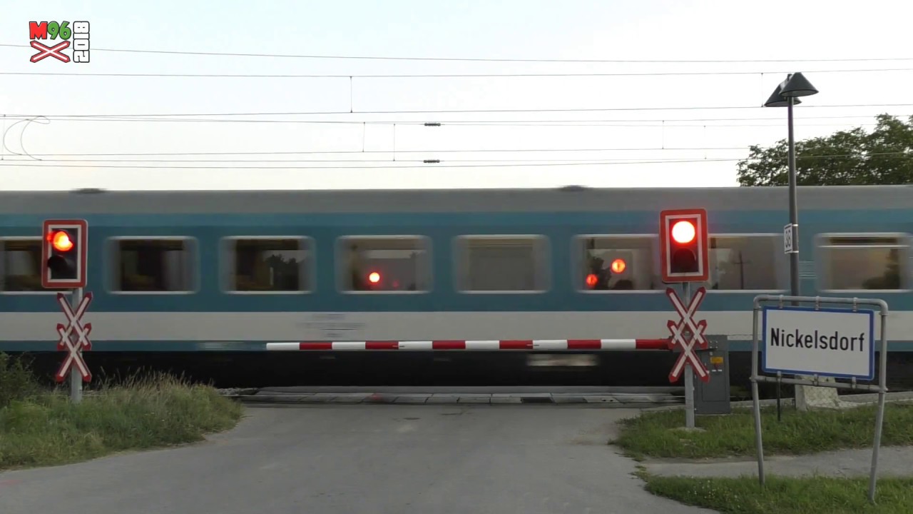 Eisenbahnkreuzung Nickelsdorf #1 (A) - 30.7.2018 / Železniční přejezd / Austrian railroad crossing