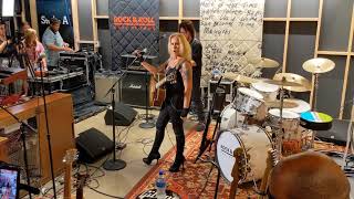 Lita Ford guitar donation and unplugged performance, Rock N Roll Hall Of Fame Cleveland Ohio 7/26/21