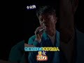 傻女 Live 李克勤 Hacken Lee 精華歌词版 將身軀交予你 准許我這夜做 准我快樂地 重飾演某段美麗故事主人 飾演你舊年共尋夢的戀人 再去做沒流著情淚的伊人 假裝再有從前演過的戲份 mp3