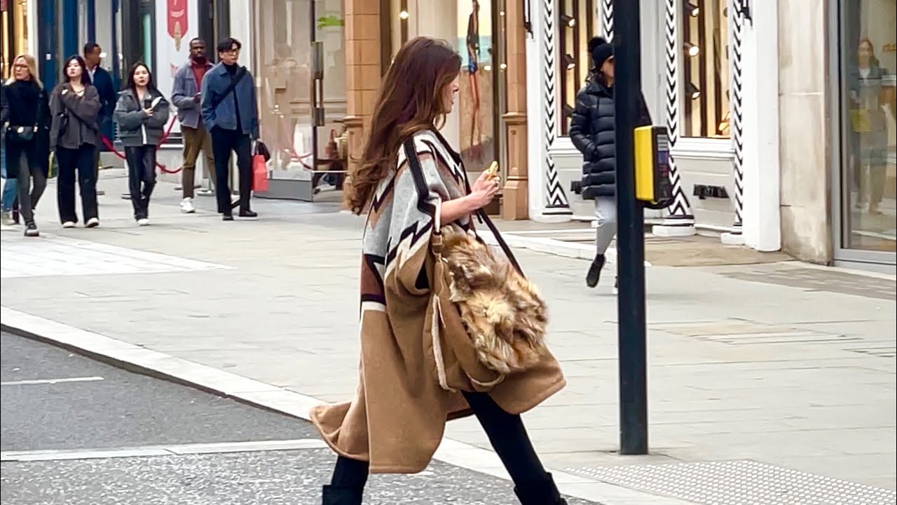 Kuinka ihmiset pukeutuvat Lontoossa Street Style Ideoita Kevn muotitrendit