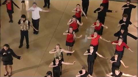 Do Re Mi - Wellington Railway Station, NZ - Tawa College