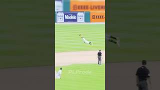 Cleanest MLB dives and slides (this audio is so good) #mlb