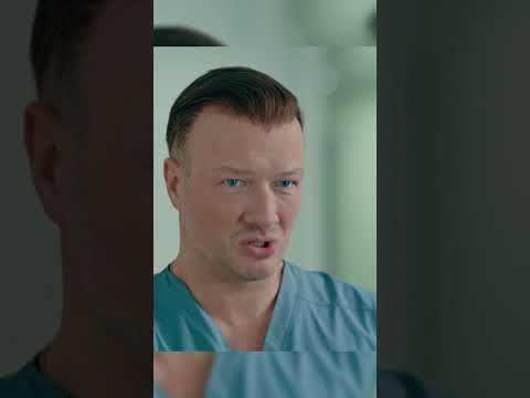 Пришлось сломать ключицу чтобы родился ребёнок 🙀 #фильмы #сериал #акушер