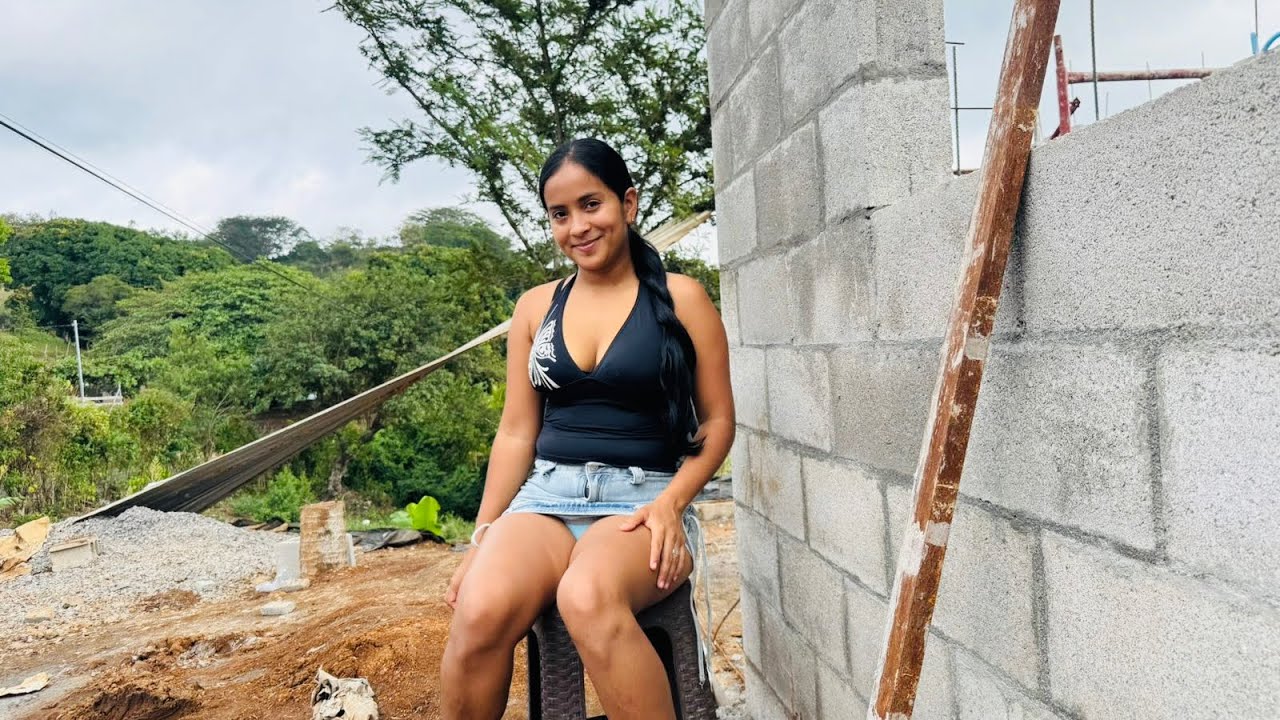 Ah vane no le gusta esto 🙄🥴 Tomamos sodita con churros 🤤