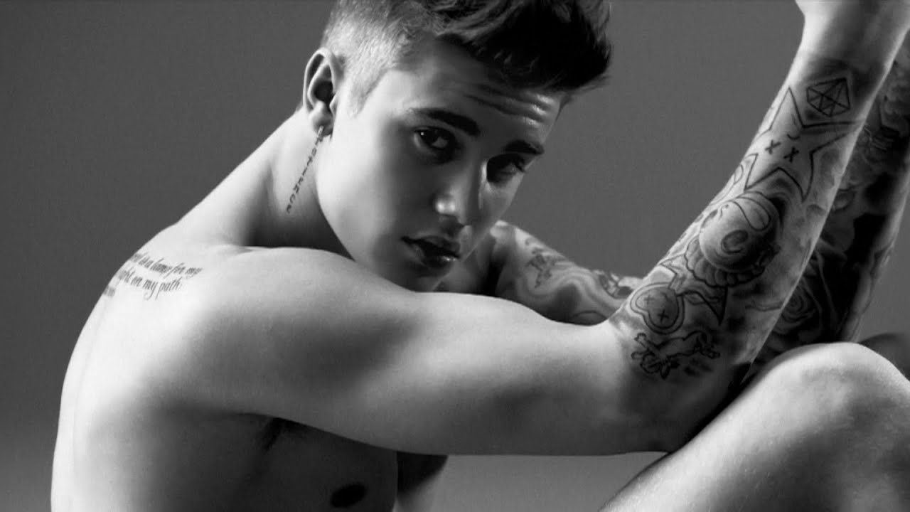 Justin Bieber Strips Off For New Calvin Klein Ads Youtube