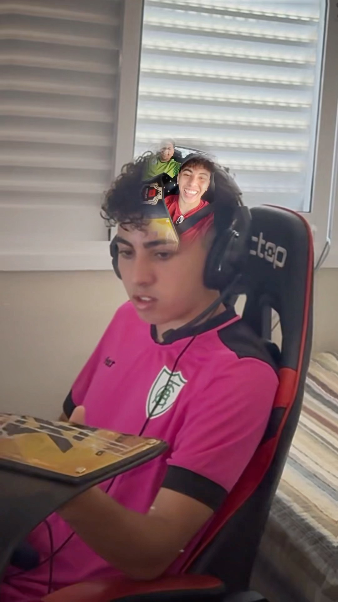 MEU IRMÃOS DESTRUÍRAM UM SONHO QUE EU CONQUISTEI NO FUTEBOL! ?