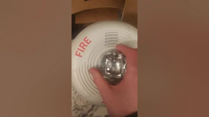 System Sensor PC2WH SpectrAlert Advance horn/strobe and Notifier BGX-101L pull station unboxing.