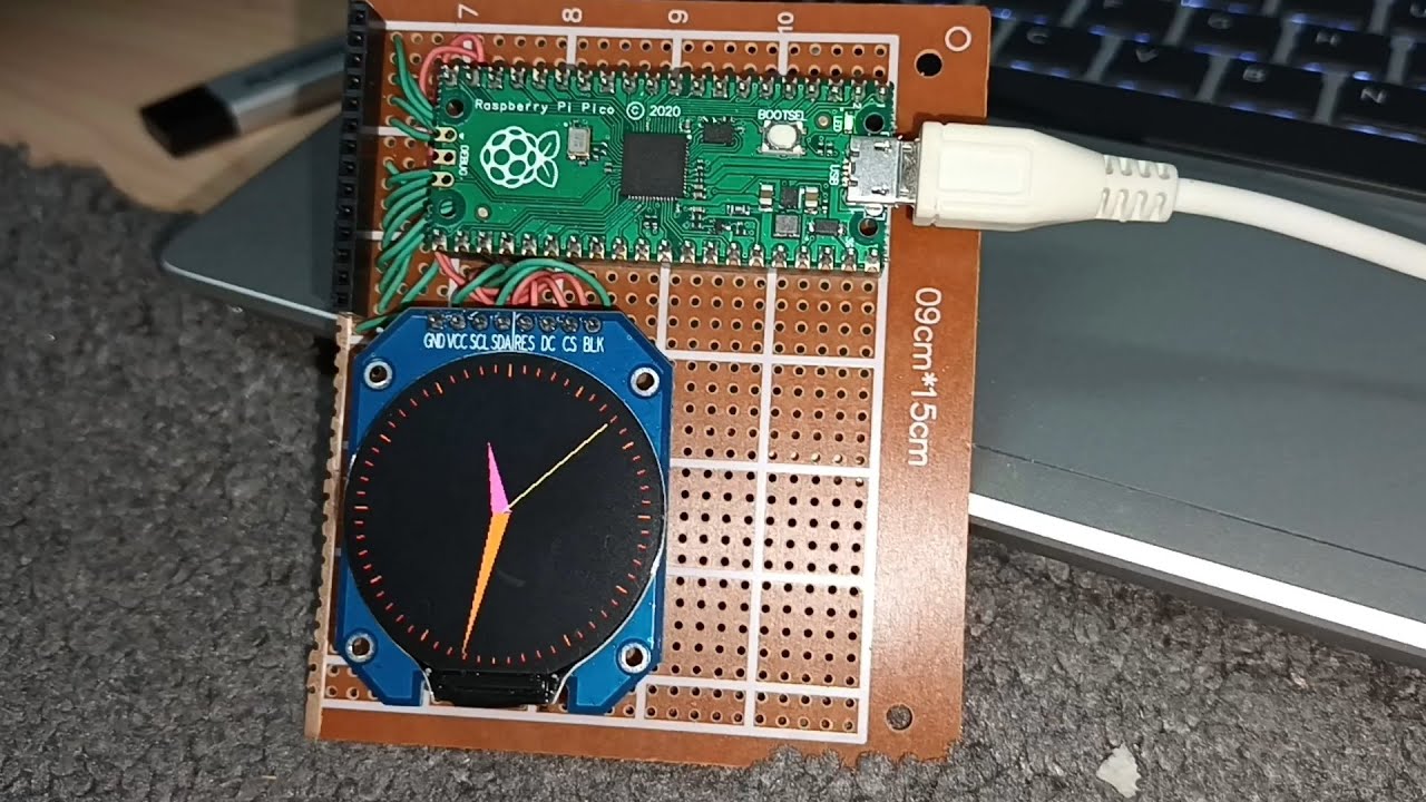 GC9A01 TFT SPI RASSPBERRY PI PICO - YouTube