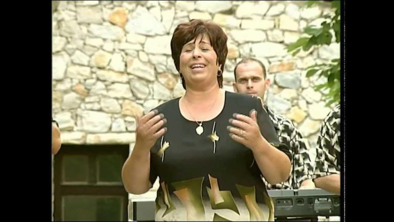 Величка Гьорева и орк. Марица- Какво се хоро виеше - YouTube