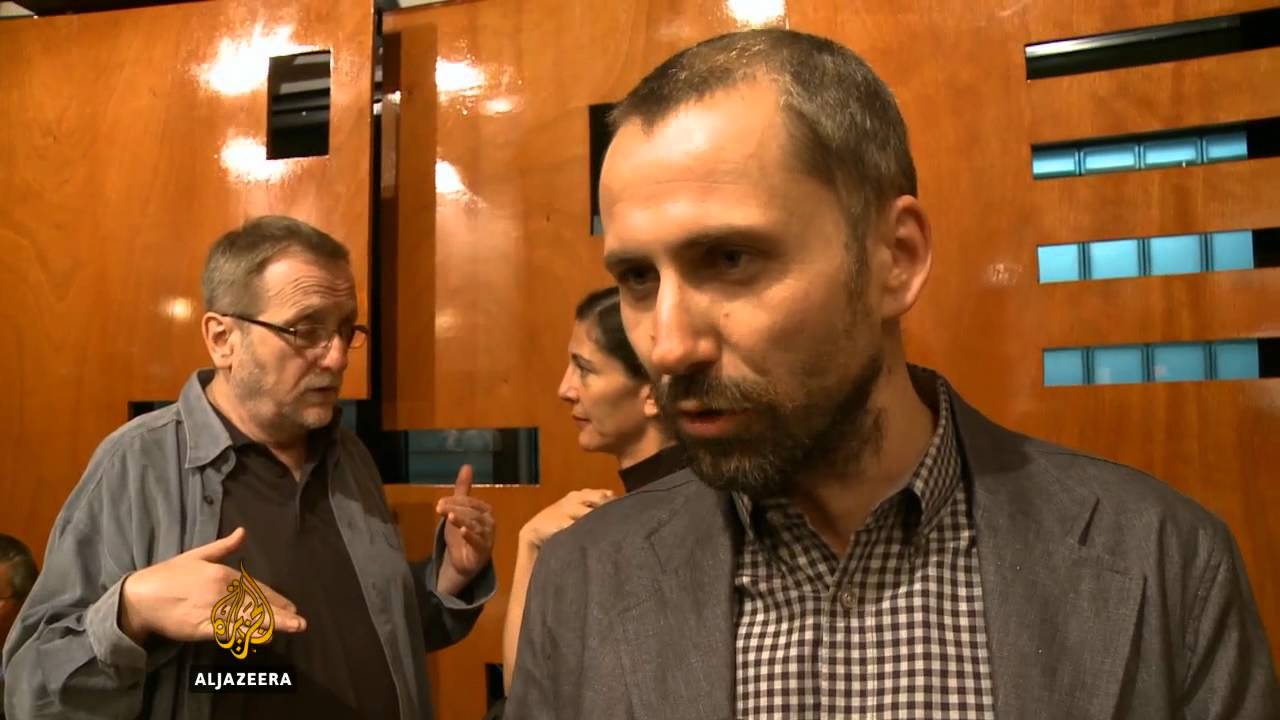 "سيدتي الوزيرة" في زغرب مع الترجمة - الجزيرة البلقان