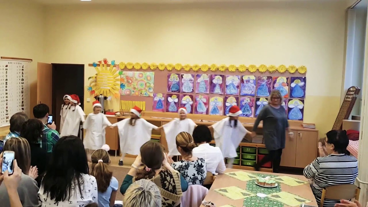 Vánoční vystoupení 1. A pro rodiče