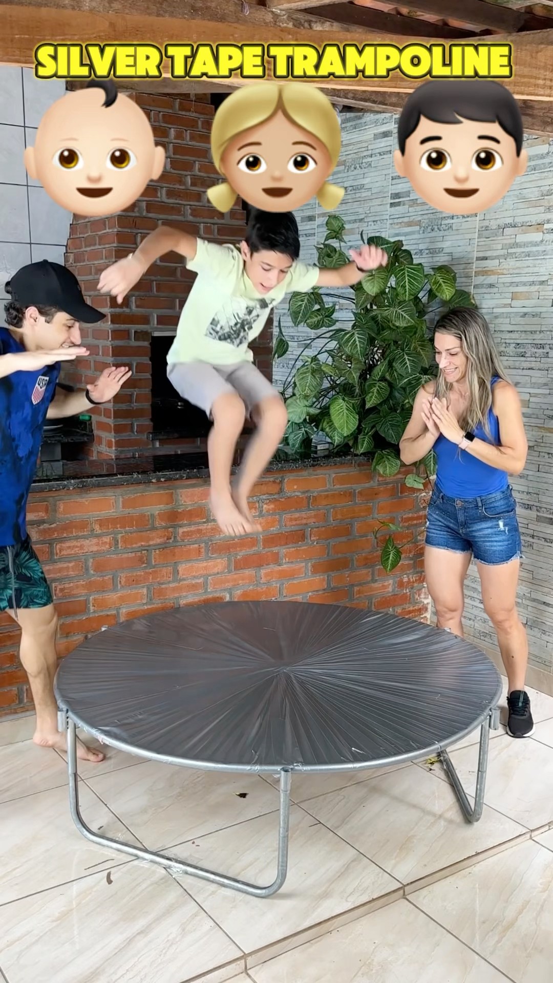 Será que o trampolim de silver tape vai aguentar?!? #shorts #challenge