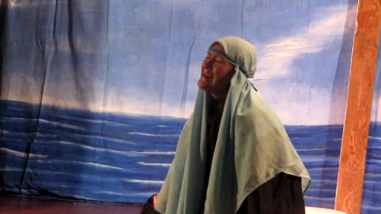 Denisse en Jesucristo superstar la cancion de Jesucristo al pie de la cruz