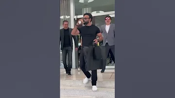 استعداد فريق ام بي سي مصر في طريقه الي استاد هارد روك 