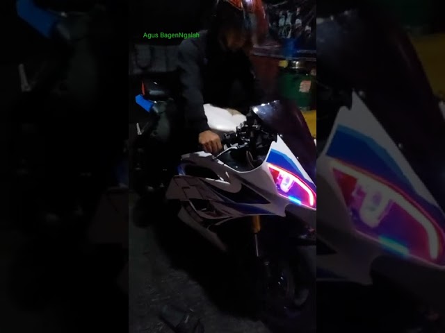 YAMAHA R6 class=