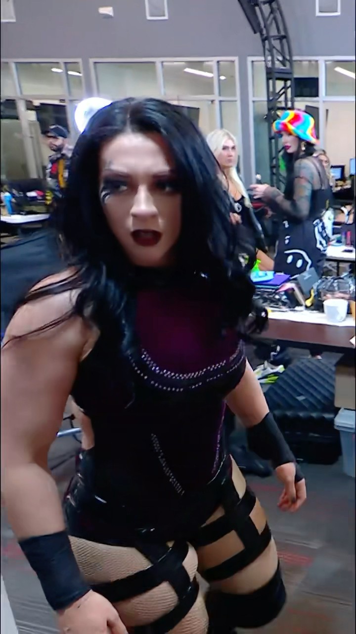 Stephanie Vaquer is coming for you, Fallon Henley ? #WWENXT