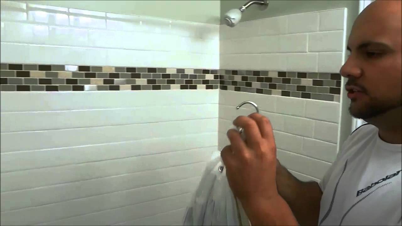 How to Put the Shower Curtain 
