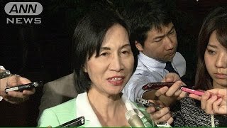松島大臣　辞任を否定　“うちわ”配布で告発(14/10/18)