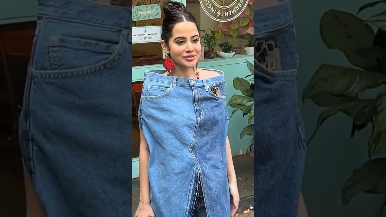 Urfi Javed Wear Jeans Pant As Top By Tearing It You Will Be Shocked To See The Pants 