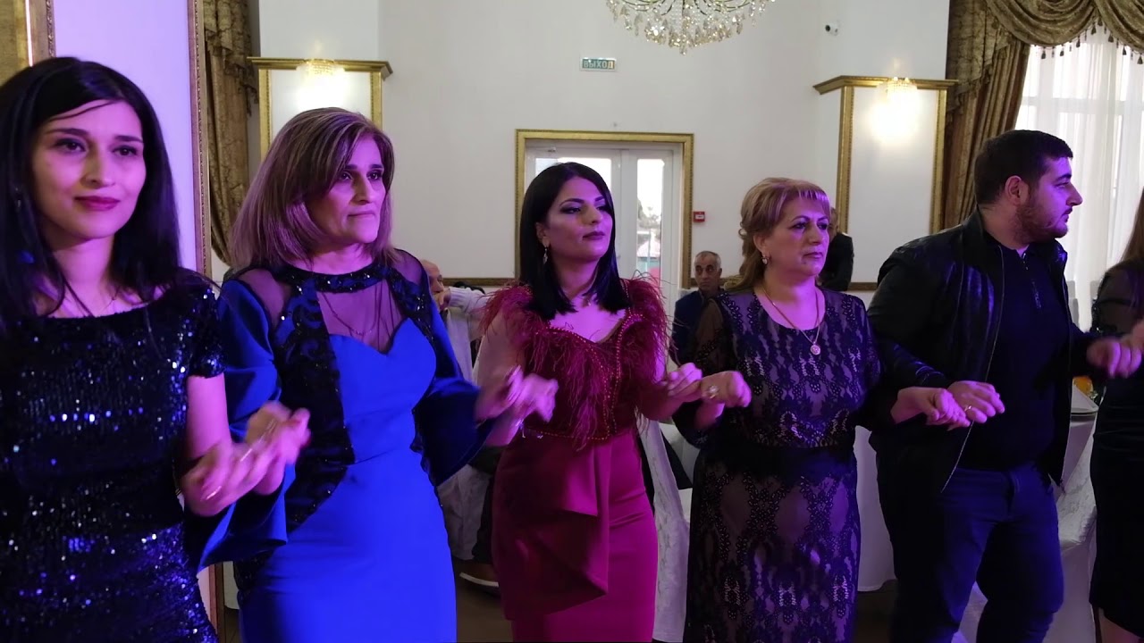 Свадьба Юры и Джульетты город Новороссийск 2019 год день дерева