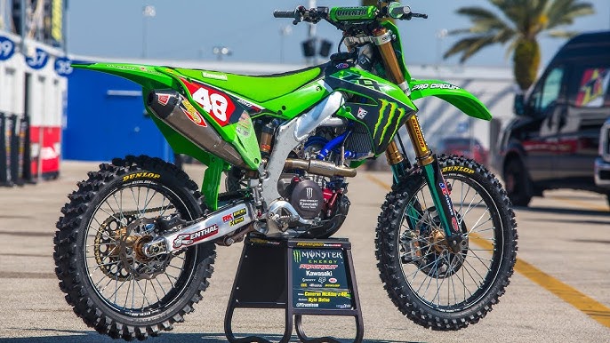 miniature moto YAMAHA YZ450F STAR RACING TEAM ELI TOMAC une idée