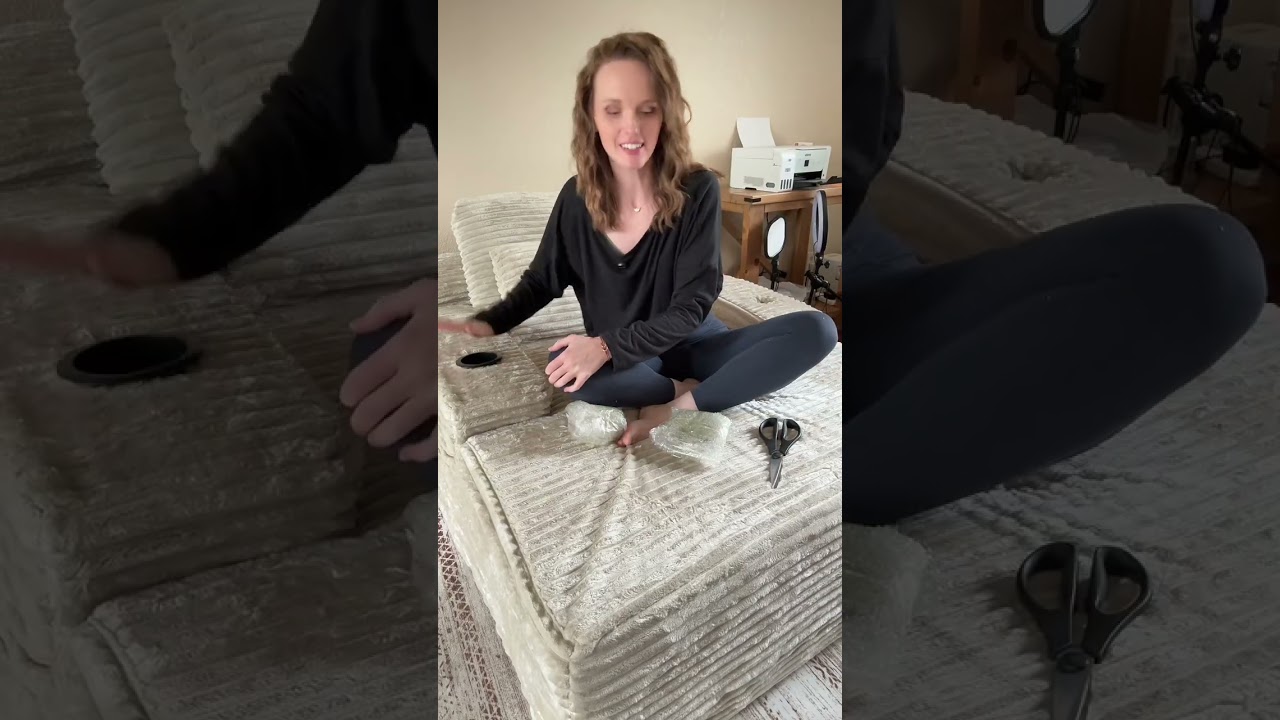 This boneless couch is worth every ounce of sweat 😅 #bonelesscouch #bonelesschair #furniture