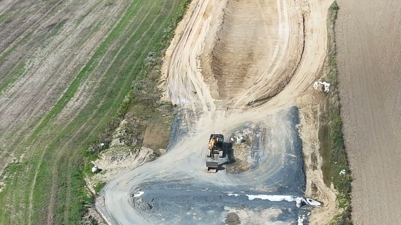 Stavba silnice Lešná - Palačov ( 2 přelet )