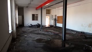 Exploring Abandoned Warehouse! (Speke!)